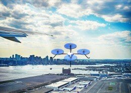 rendered illustration of a drone near Logan airport / © westwindgraphics / Adobe Stock